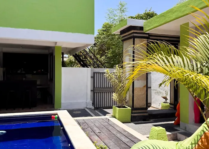 Urban Jungle House 3*